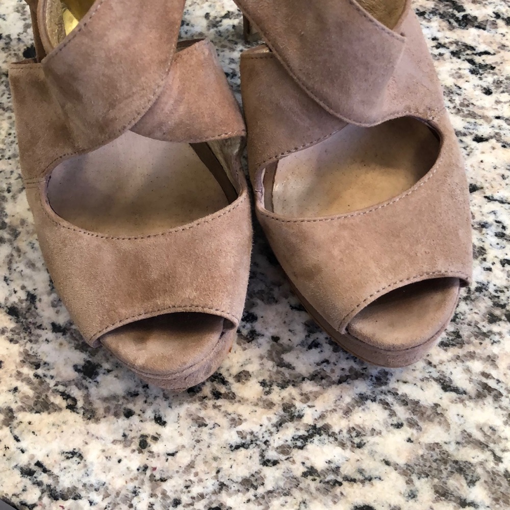 MKors Suede pumps